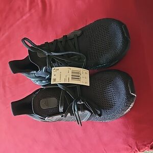 Adidas ultraboost 20 triple black